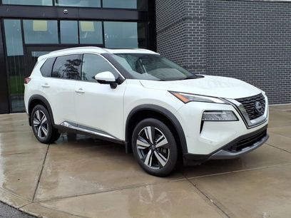 Used 2023 Nissan Rogue SL w/ SL Premium Package