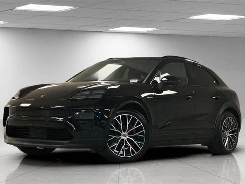 New 2025 Porsche Macan 4S Electric image 55