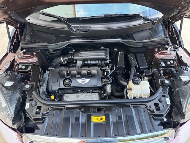 Used 2014 MINI Cooper Paceman FWD image 3