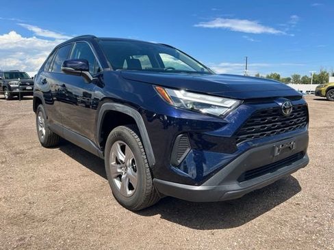 Used 2025 Toyota RAV4 XLE FWD image 8