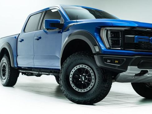 Used 2021 Ford F150 Raptor w/ Equipment Group 801A High AWD/4WD image 3