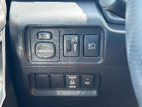 Used 2023 Toyota 4Runner TRD Off-Road Premium w/ Moonroof Package AWD/4WD image 31