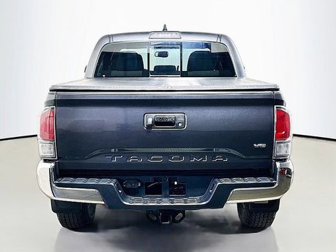 Used 2021 Toyota Tacoma TRD Off-Road AWD/4WD image 6