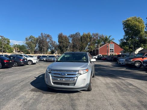 Used 2011 Ford Edge Limited w/ 302A Rapid Spec Order Code image 2