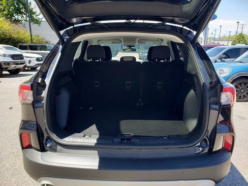 Certified 2021 Ford Escape SE w/ Convenience Package FWD image 8