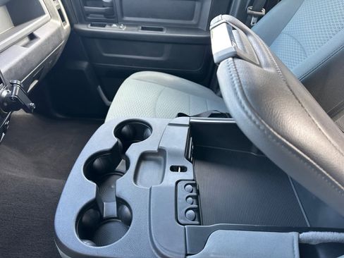Used 2018 RAM 1500 Express w/ Express Value Package AWD/4WD image 16