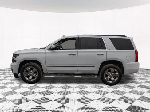 Used 2018 Chevrolet Tahoe LT w/ LT Signature Package image 7
