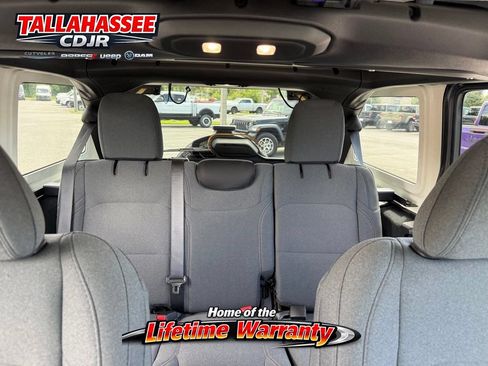 Used 2026 Jeep Wrangler Unlimited Sport AWD/4WD image 35