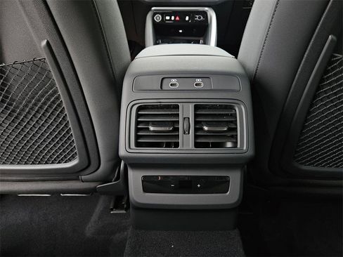 New 2025 Audi Q5 Premium Plus image 21