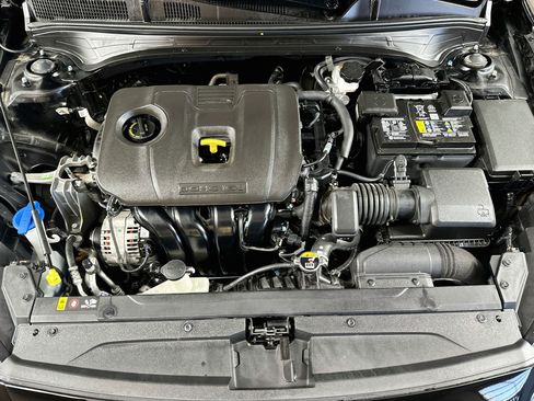 Certified 2024 Kia Forte LXS w/ LXS Technology Package FWD image 27