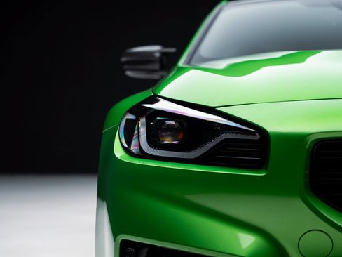Used 2025 BMW M2 w/ Lighting Package RWD image 9