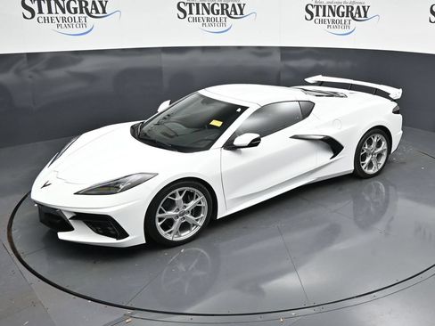 Used 2020 Chevrolet Corvette Stingray Coupe w/ 1LT RWD image 20