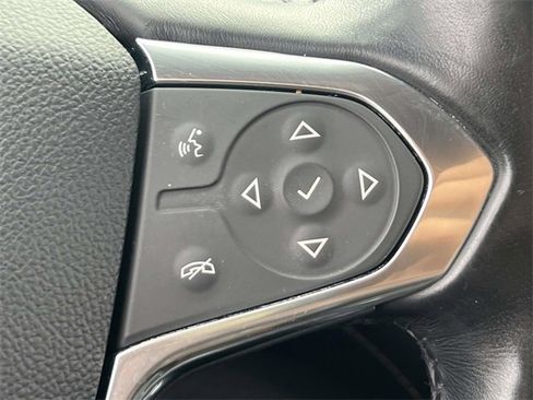 Used 2019 Chevrolet Traverse LT image 24