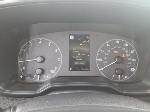 Certified 2025 Toyota Corolla SE FWD image 10
