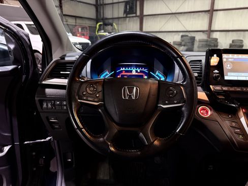 Used 2021 Honda Odyssey EX-L image 25