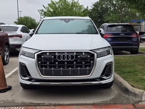 Used 2025 Audi Q7 3.0T Prestige w/ Prestige Package AWD/4WD image 4