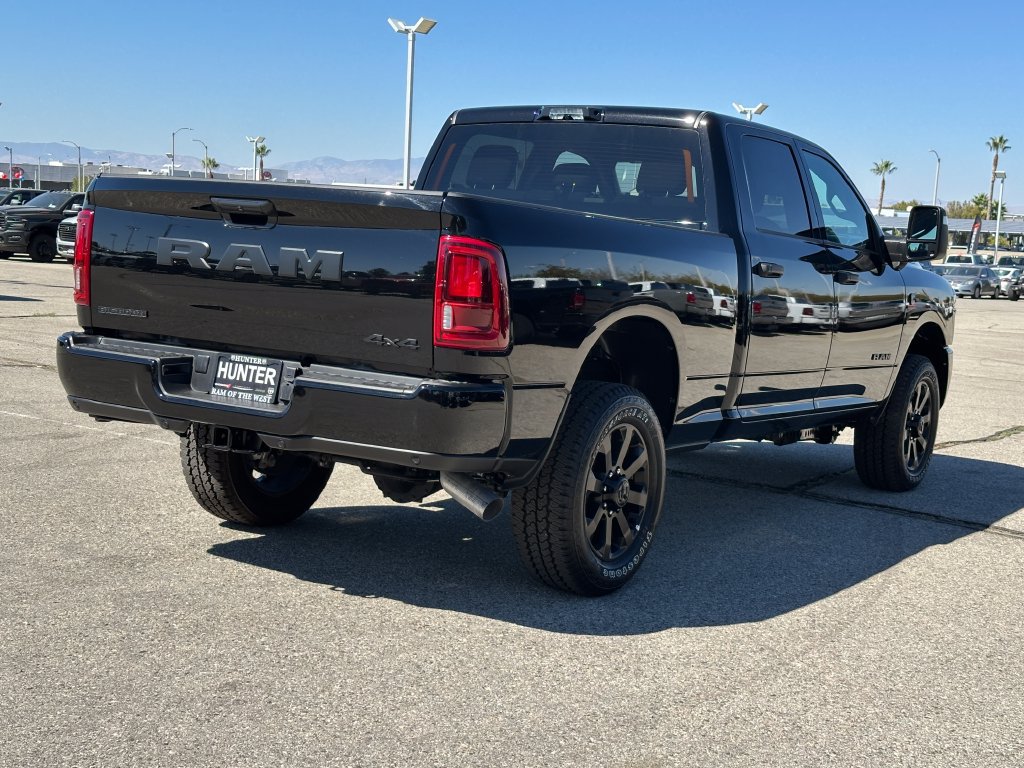 New 2026 RAM 2500 Big Horn AWD/4WD image 7