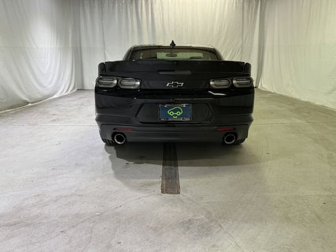 Certified 2020 Chevrolet Camaro LS RWD image 9