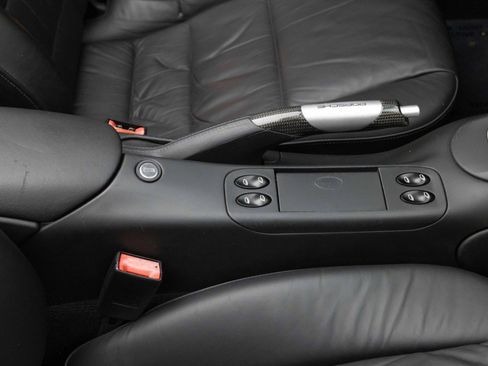 Used 2004 Porsche 911 Carrera 4 AWD/4WD image 36