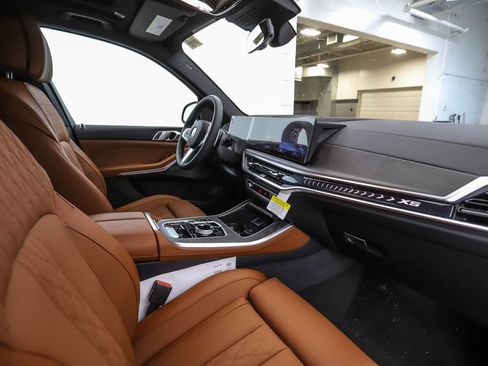 New 2026 BMW X5 xDrive40i w/ Executive Package AWD/4WD image 30