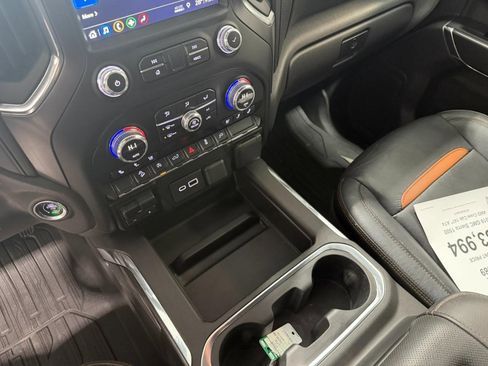 Used 2019 GMC Sierra 1500 AT4 image 18