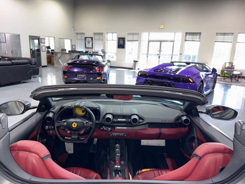 Used 2021 Ferrari 812 GTS image 43