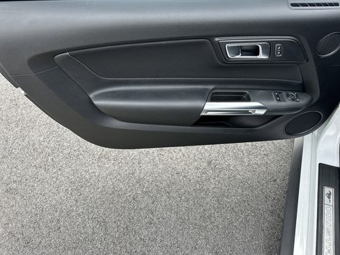 Used 2021 Ford Mustang GT w/ Equipment Group 301A image 11