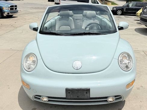Used 2004 Volkswagen Beetle GLS FWD image 8