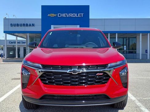 New 2026 Chevrolet Trax RS w/ Driver Confidence Package FWD image 2