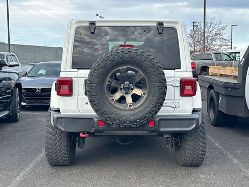 Used 2018 Jeep Wrangler Unlimited Rubicon image 4