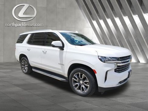 Used 2022 Chevrolet Tahoe LT w/ LT Signature Plus Package RWD image 5
