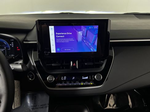 Used 2026 Toyota Corolla SE FWD image 17