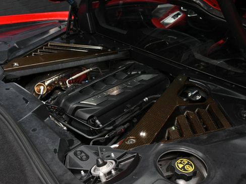 Used 2020 Chevrolet Corvette Stingray Premium Cpe w/ 3LT Preferred Equipment Group image 24