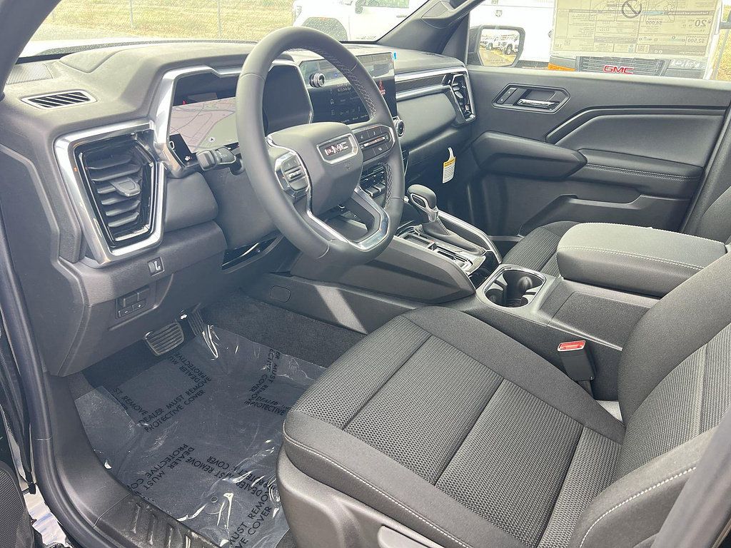 New 2026 GMC Canyon Elevation RWD image 9