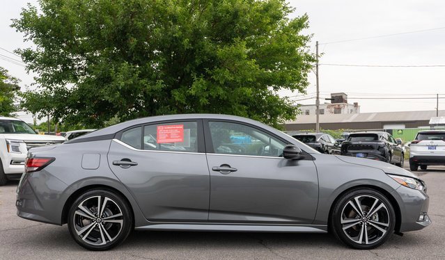 Certified 2023 Nissan Sentra SR FWD image 6