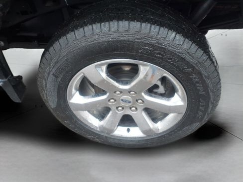 Used 2023 Ford F150 Lariat w/ Equipment Group 502A High image 8