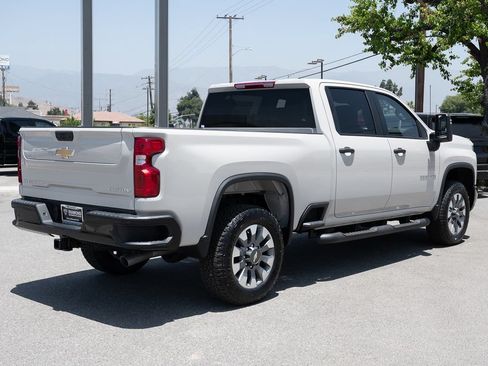 New 2026 Chevrolet Silverado 2500 Custom w/ Custom Value Package AWD/4WD image 4