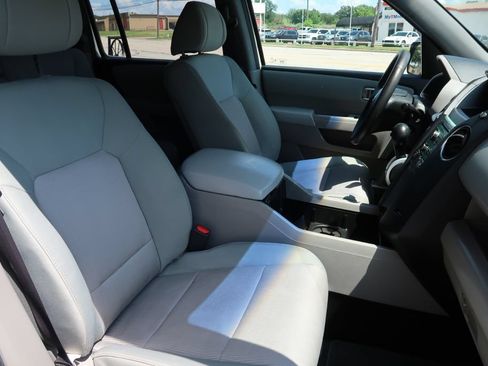 Used 2010 Honda Pilot EX image 9