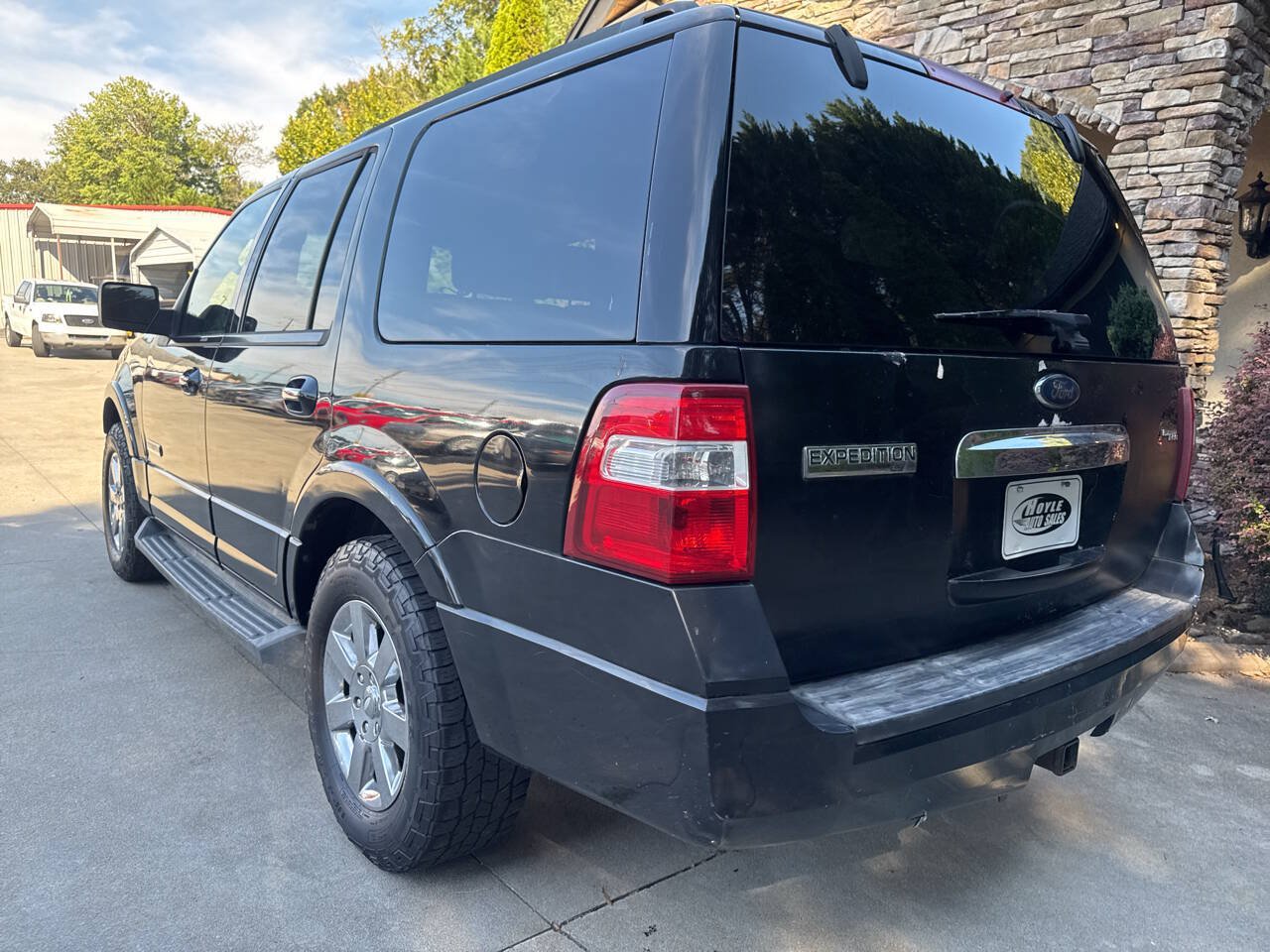 Used 2008 Ford Expedition XLT AWD/4WD image 3