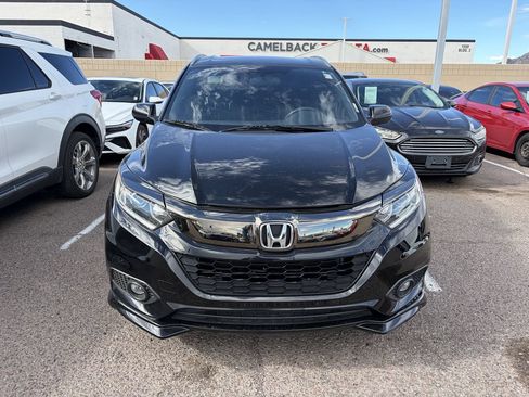 Used 2021 Honda HR-V Sport image 3