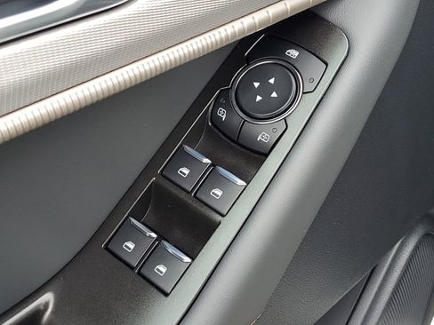 New 2026 Ford Explorer Active image 27