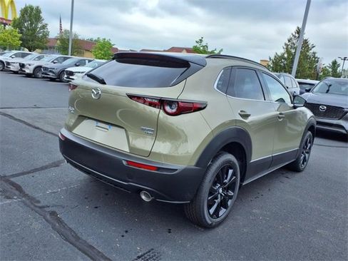 New 2025 MAZDA CX-30 Carbon image 7