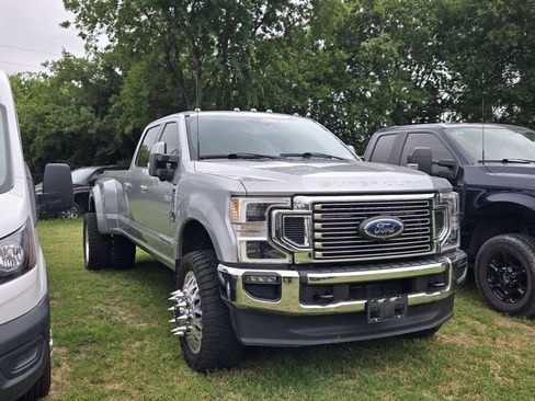 Used 2021 Ford F350 Lariat w/ Lariat Ultimate Package AWD/4WD image 1