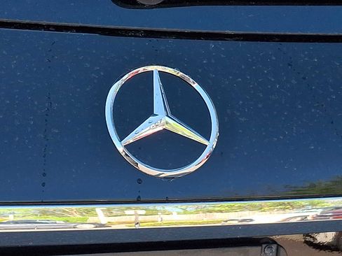 Used 2024 Mercedes-Benz GLE 350 4MATIC image 29