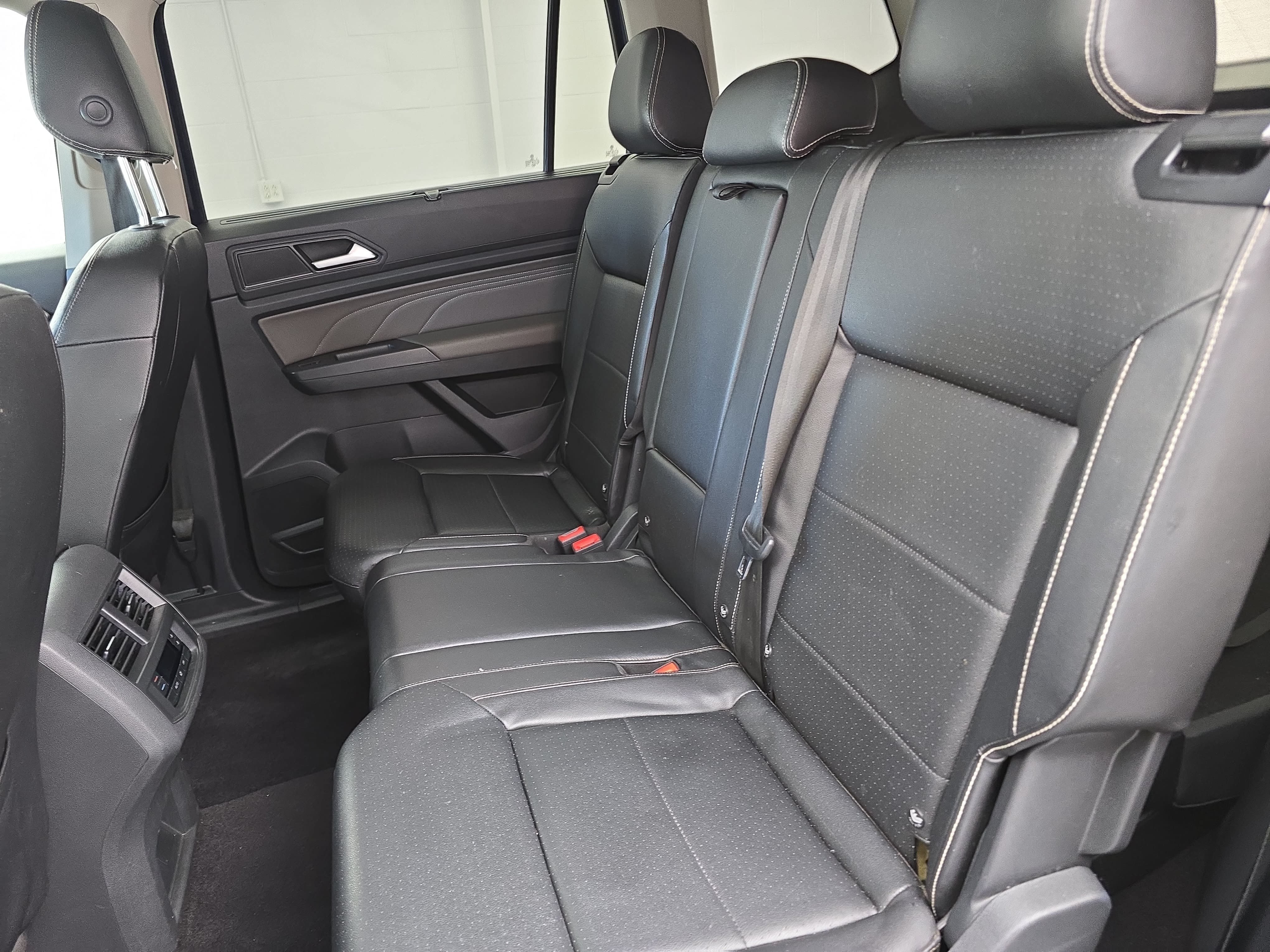Used 2021 Volkswagen Atlas SE FWD image 15