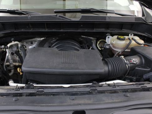 Used 2021 Chevrolet Silverado 1500 W/T w/ Z71 Off-Road Package AWD/4WD image 28