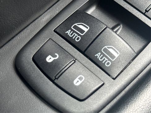 Used 2021 Dodge Challenger R/T Scat Pack RWD image 38
