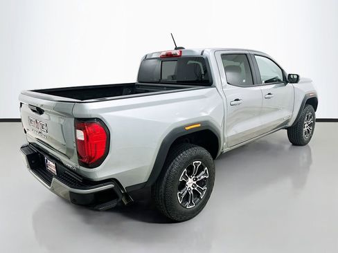 Used 2024 GMC Canyon AT4 w/ Technology Package AWD/4WD image 7