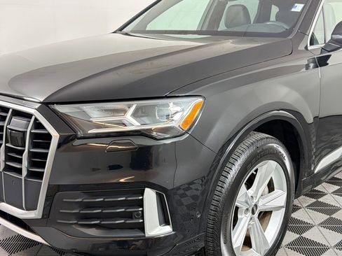 Certified 2023 Audi Q7 2.0T Premium w/ Convenience Package AWD/4WD image 9