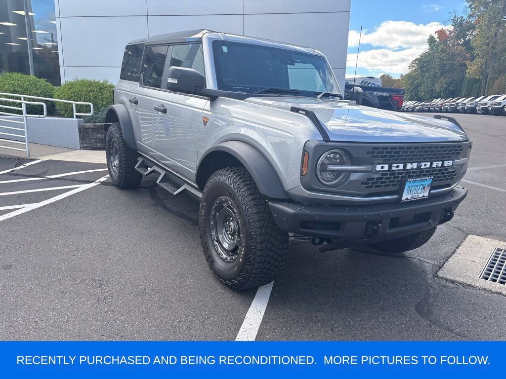 Used 2024 Ford Bronco Badlands AWD/4WD image 1